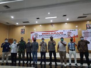 5 Hari Jelang PSU, Bawaslu Inhu Gelar Deklarasi Anti Money Politik